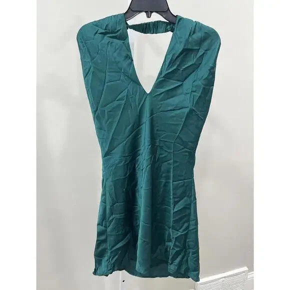 Show Me Your Mumu Jasmine Halter Mini Dress in Emerald Luxe - Picture 3 of 8